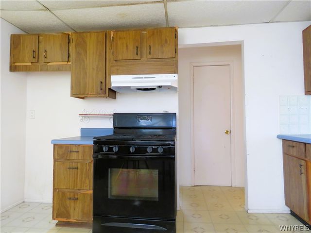 5841 Lakeview Terrace, Hamburg, NY 14085