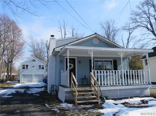 5841 Lakeview Terrace, Hamburg, NY 14085