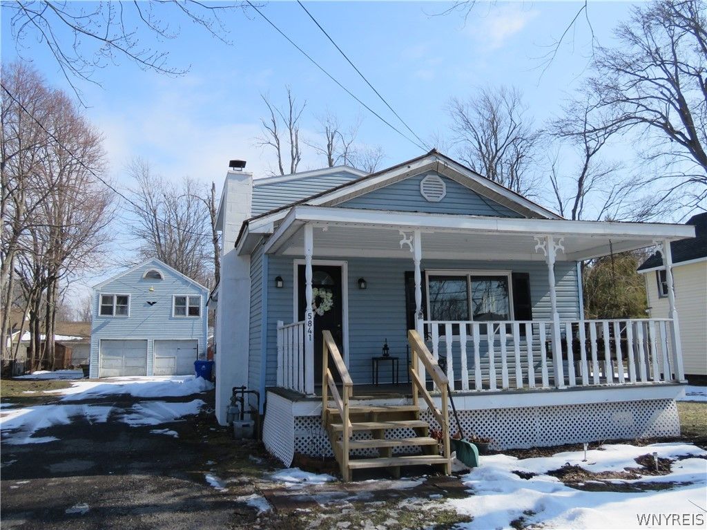5841 Lakeview Terrace, Hamburg, NY 14085
