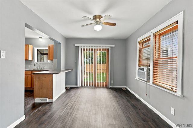 2624 Porter Road, Niagara Falls, NY 14305