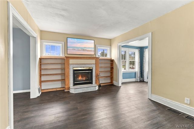 2624 Porter Road, Niagara Falls, NY 14305