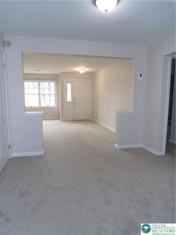 302 Windsor Place 302, Macungie Boro, PA 18062