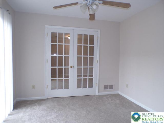 302 Windsor Place 302, Macungie Boro, PA 18062