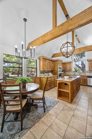 8512 Phoenix Avenue, Selma, TX 78154