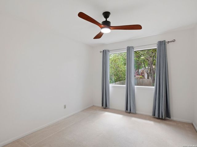 8512 Phoenix Avenue, Selma, TX 78154