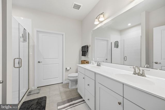 500 TURNSTONE CT, Essex, MD 21221