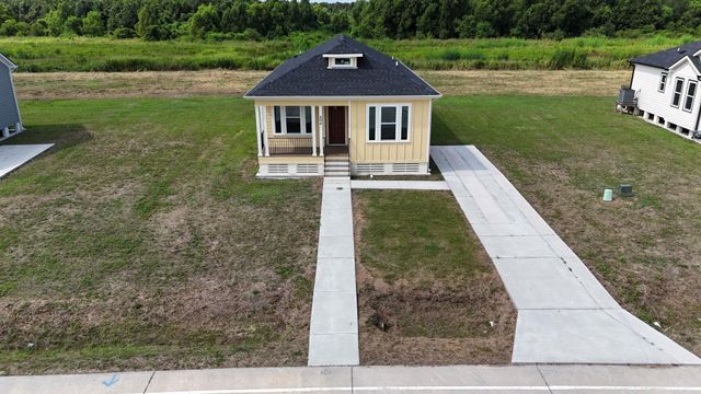 606 Jean Charles Boulevard, Gray, LA 70359