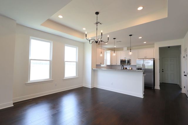 606 Jean Charles Boulevard, Gray, LA 70359