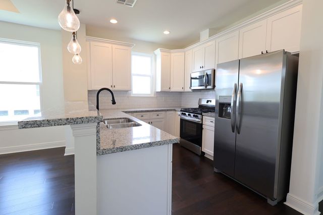 606 Jean Charles Boulevard, Gray, LA 70359