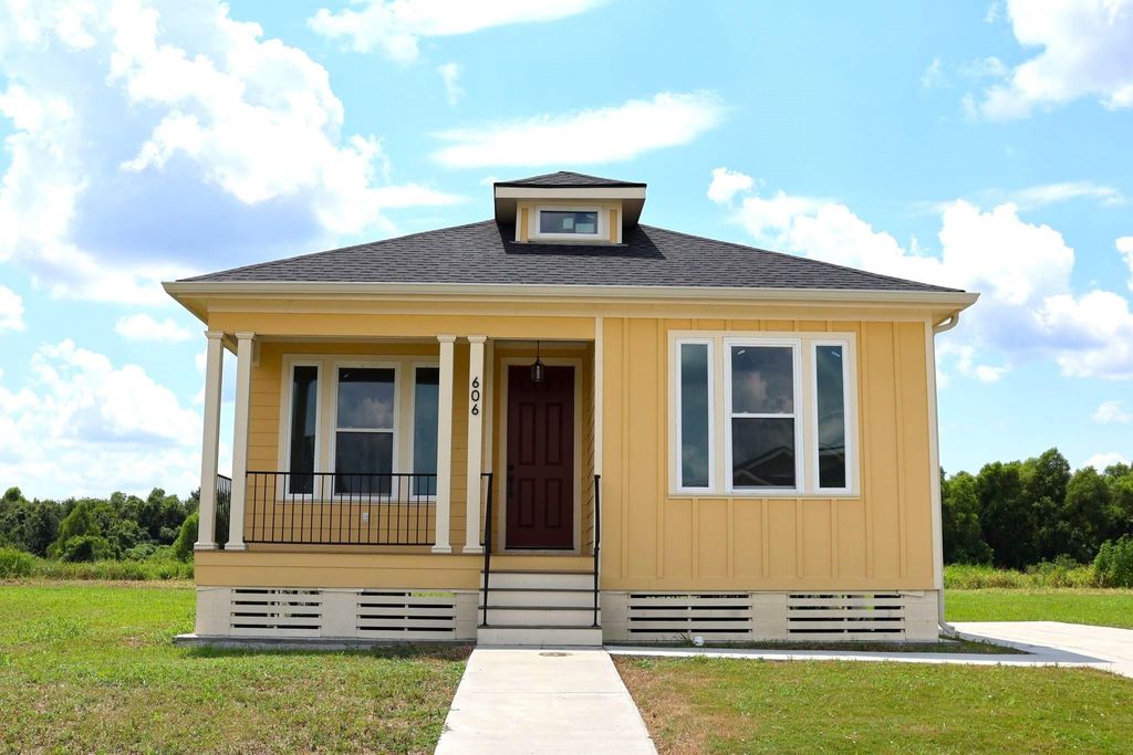 606 Jean Charles Boulevard, Gray, LA 70359