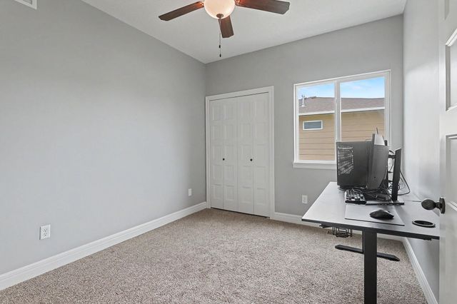 3817 N Estancia, Wichita, KS 67205