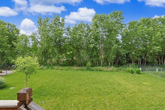 3817 N Estancia, Wichita, KS 67205
