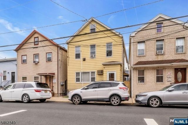 29 Kossuth Street, Newark, NJ 07105