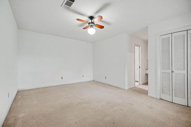 2208 Wyoming Street, Baytown, TX 77520