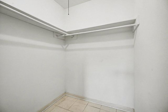 2208 Wyoming Street, Baytown, TX 77520