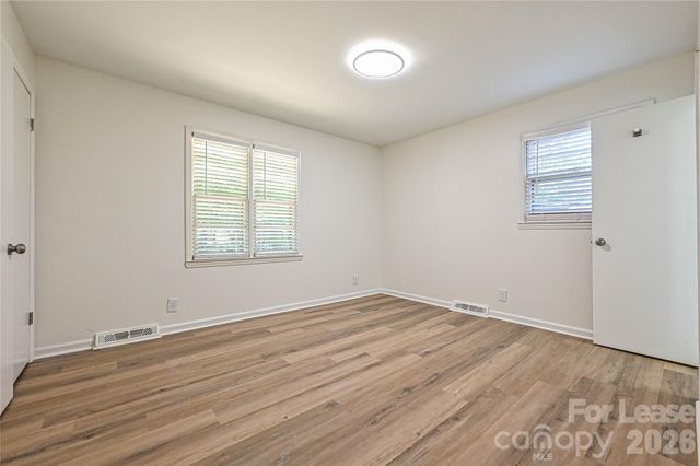 5121 Farm Pond Lane, Charlotte, NC 28212