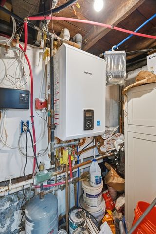 175 Montgomery Avenue, Providence, RI 02905