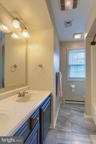 810 CREEK ROAD, Carlisle, PA 17015