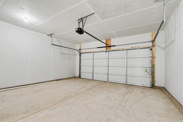 23179 Rumford Drive, South Bend, IN 46628