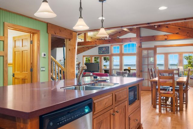 5196 MacKenzie Drive, Milton Twp, MI 49648