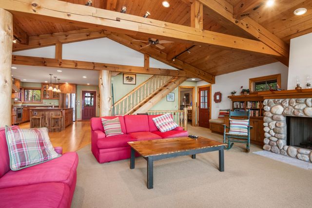 5196 MacKenzie Drive, Milton Twp, MI 49648