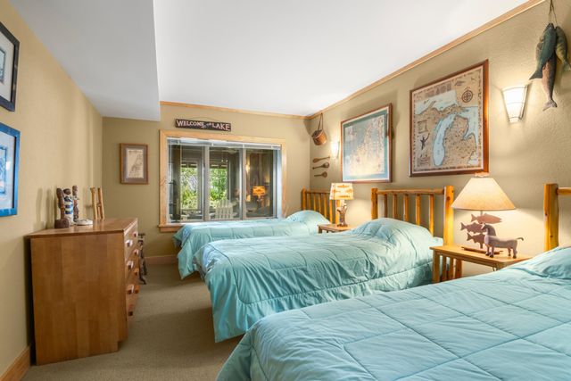 5196 MacKenzie Drive, Milton Twp, MI 49648