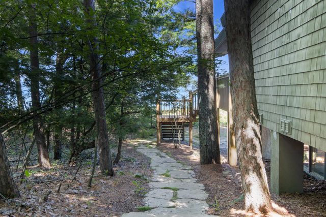 5196 MacKenzie Drive, Milton Twp, MI 49648