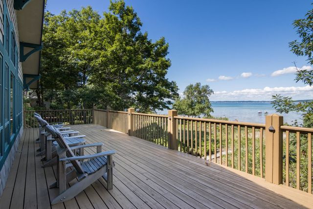 5196 MacKenzie Drive, Milton Twp, MI 49648