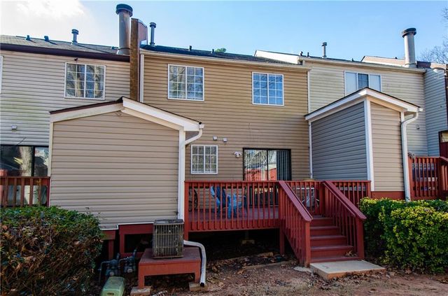 1066 Wedgewood Lane, Tucker, GA 30084