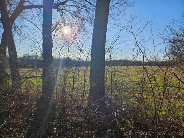 121 Rural Route 1, Delaware, OK 74027