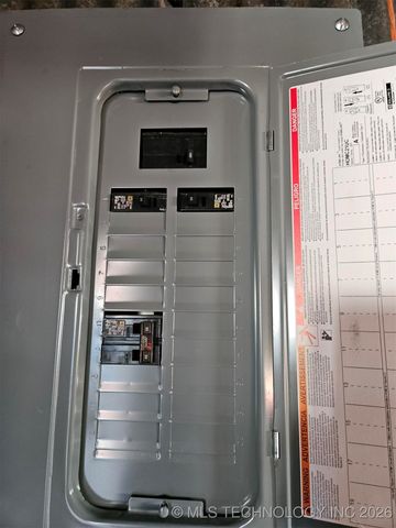 121 Rural Route 1, Delaware, OK 74027