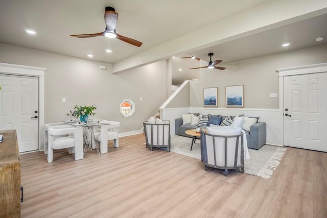 9239 Lake Conroe Drive, Conroe, TX 77304