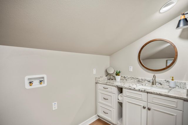 9239 Lake Conroe Drive, Conroe, TX 77304