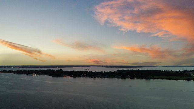 9239 Lake Conroe Drive, Conroe, TX 77304
