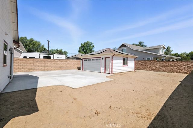 5151 Peony Court, Riverside, CA 92506