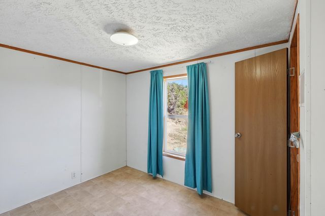 33 TRES HERMANOS Road, Placitas, NM 87043