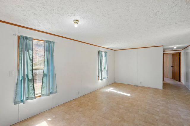 33 TRES HERMANOS Road, Placitas, NM 87043