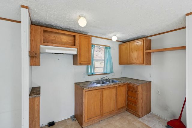 33 TRES HERMANOS Road, Placitas, NM 87043