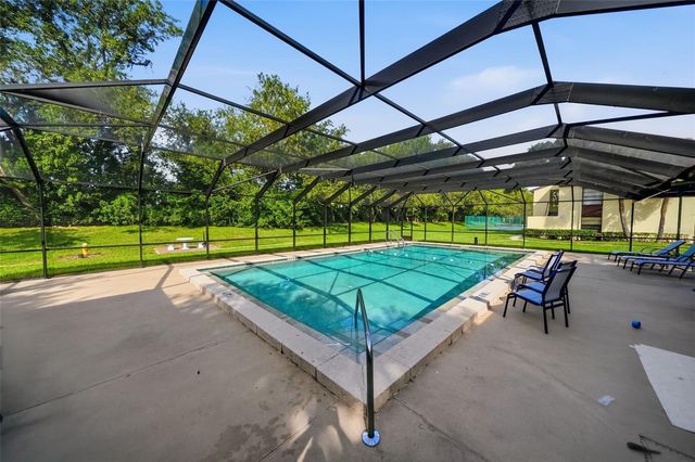 13604 S VILLAGE DRIVE 2210, Tampa, FL 33618