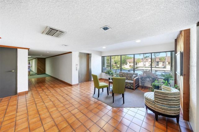 13604 S VILLAGE DRIVE 2210, Tampa, FL 33618