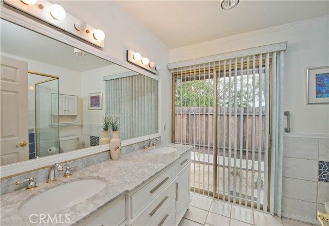 6652 Daryn, West Hills (los Angeles), CA 91307