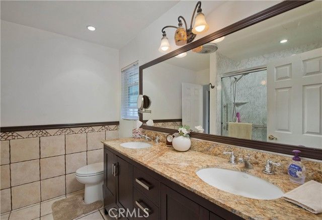 6652 Daryn, West Hills (los Angeles), CA 91307