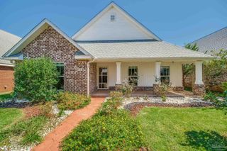 45 Newport St, Cantonment, FL 32533