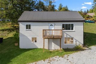 1460 Guffey, North Huntingdon, PA 15642