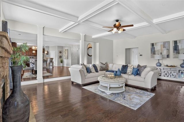 213 Manresa Court, Hampton, GA 30228