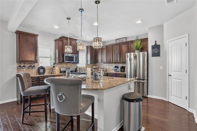 213 Manresa Court, Hampton, GA 30228