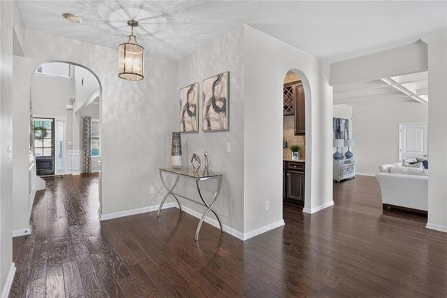 213 Manresa Court, Hampton, GA 30228