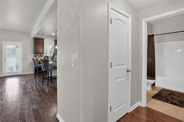 213 Manresa Court, Hampton, GA 30228