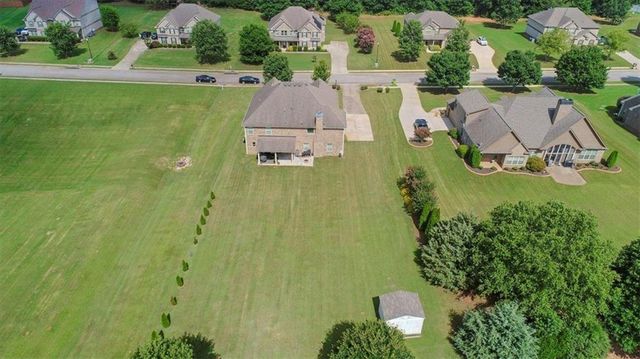213 Manresa Court, Hampton, GA 30228