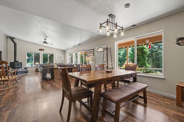 26845 Spring Ct, Pioneer, CA 95666